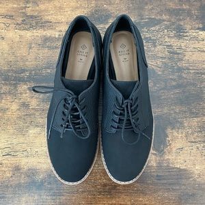 Oxford shoes